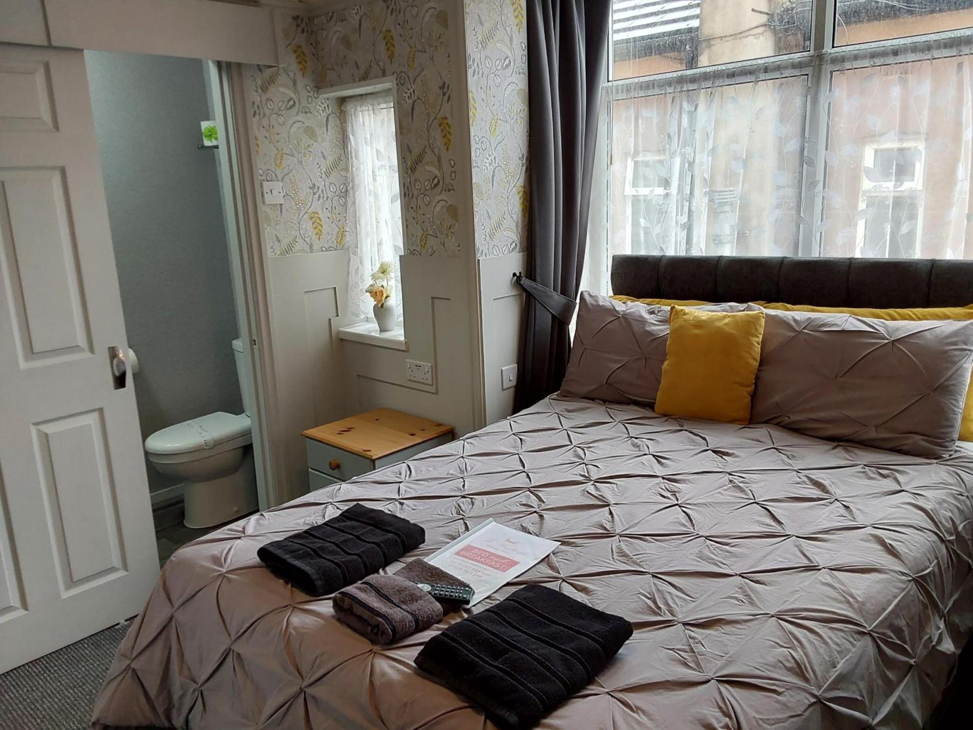 The Woodleigh Family Hotel — Photos 1